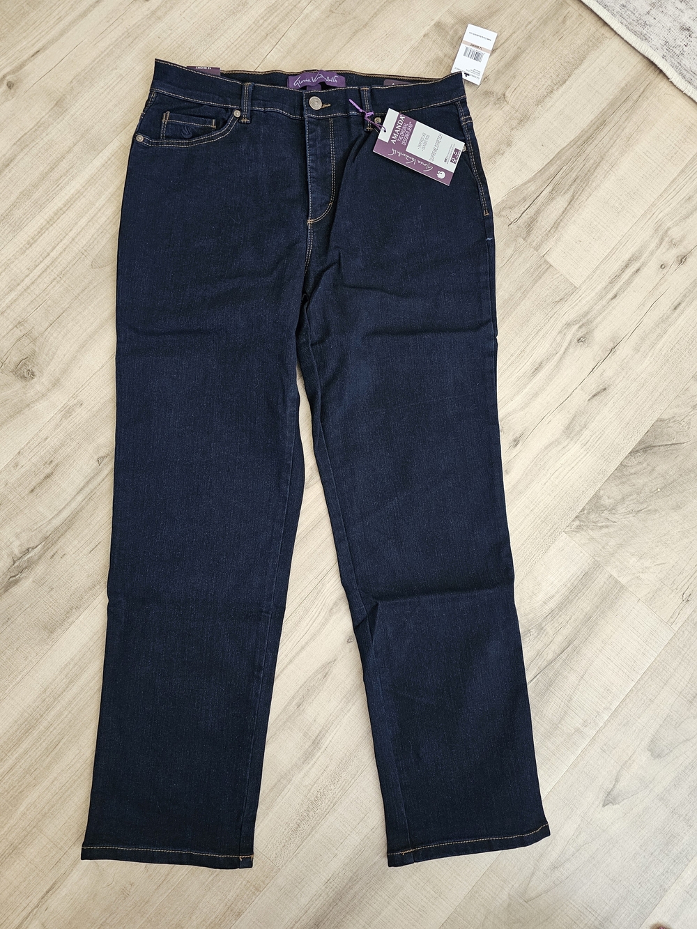 Gloria Vanderbilt Amanda Jeans Tappered Leg Womens Size 12 Short